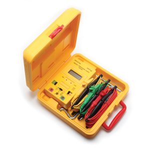 MEDIDOR DIGITAL DE RESISTENCIA DE TIERRA PROSKIT 8PK-ST1520